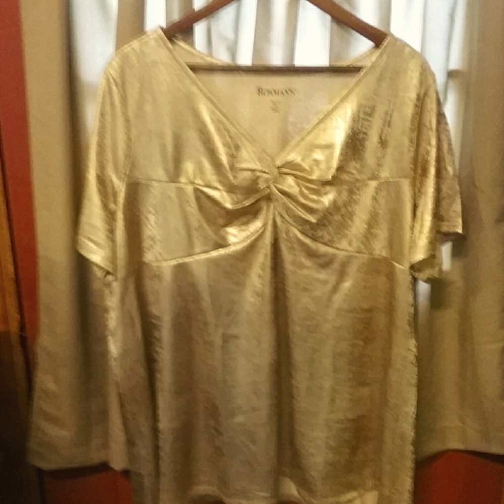 Metallic  distressed gold  tunic with front detail